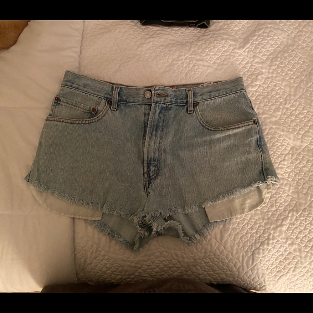 Women’s Levi’s Shorts